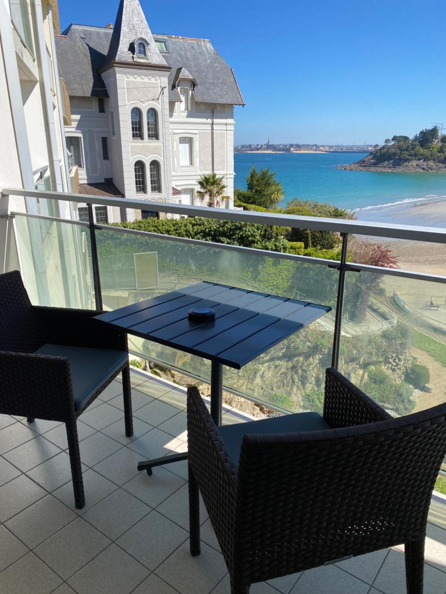 Le Crystal Dinard Plage Экстерьер фото