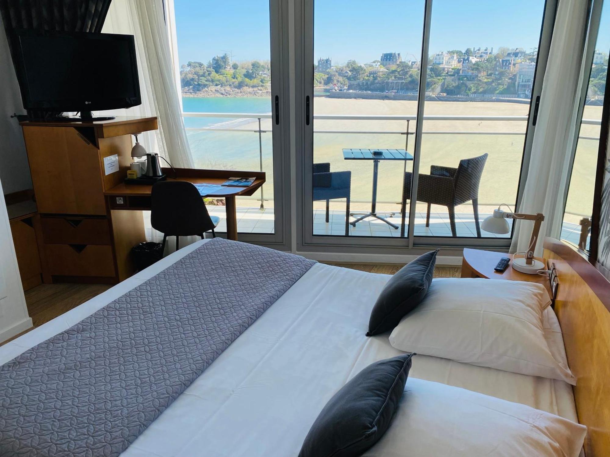 Le Crystal Dinard Plage Экстерьер фото