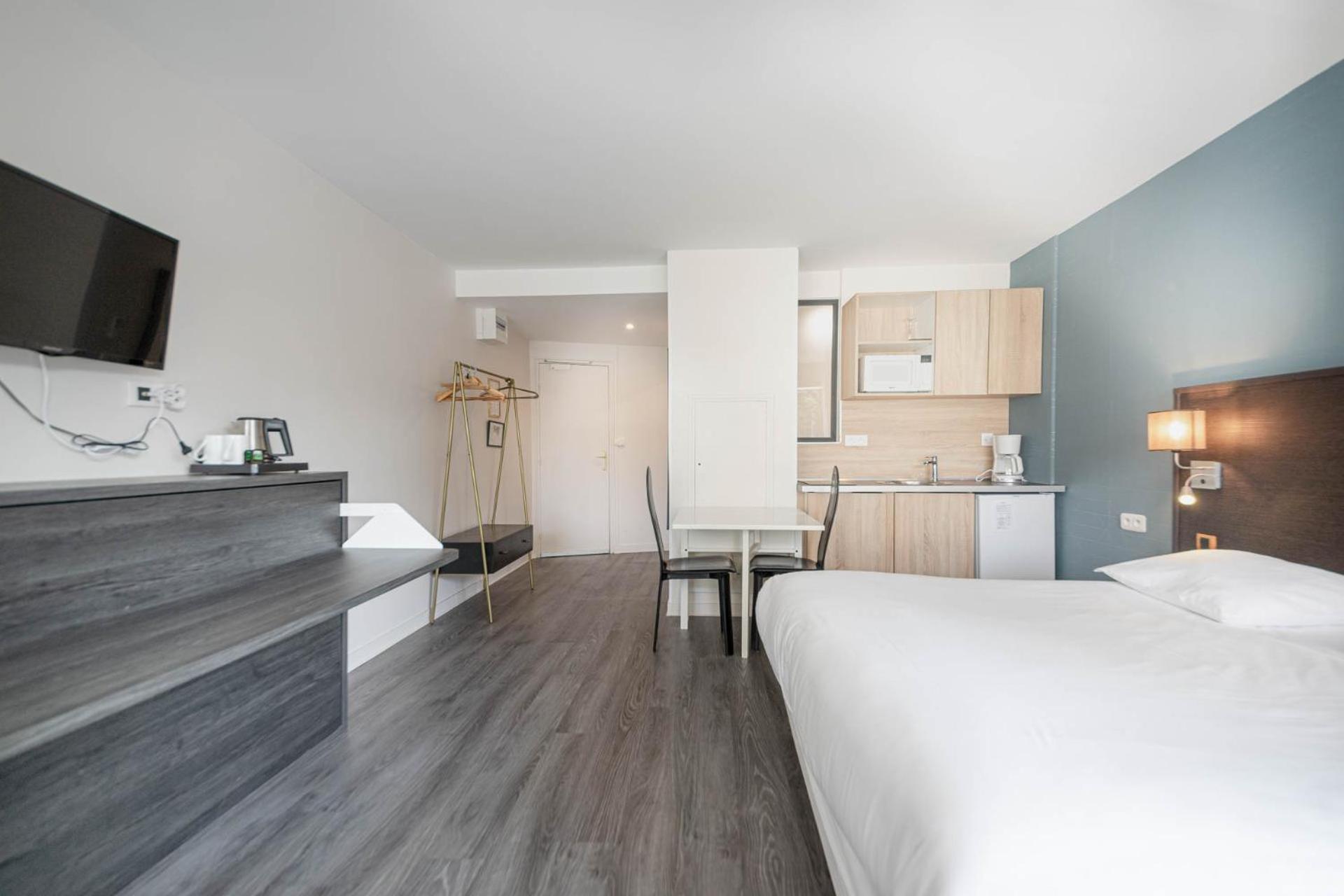 Le Crystal Dinard Plage Экстерьер фото