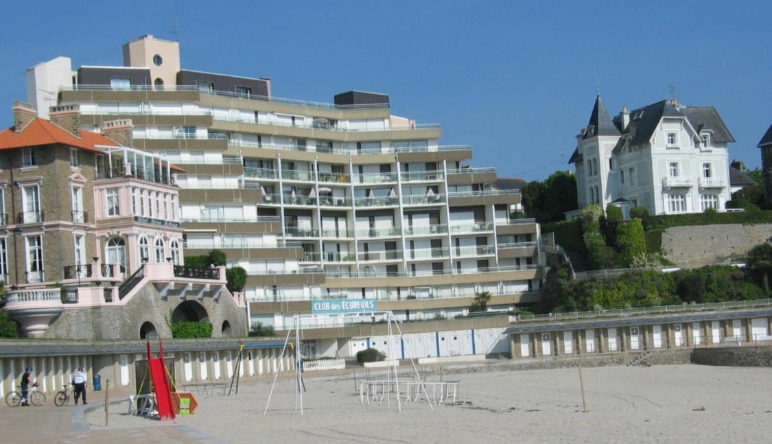 Le Crystal Dinard Plage Экстерьер фото