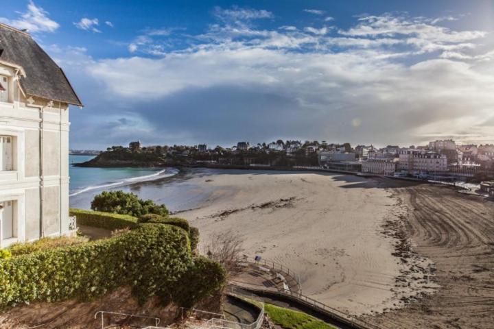 Le Crystal Dinard Plage Экстерьер фото